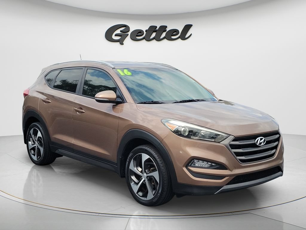 Used 2016 Hyundai Tucson Sport FWD image 3
