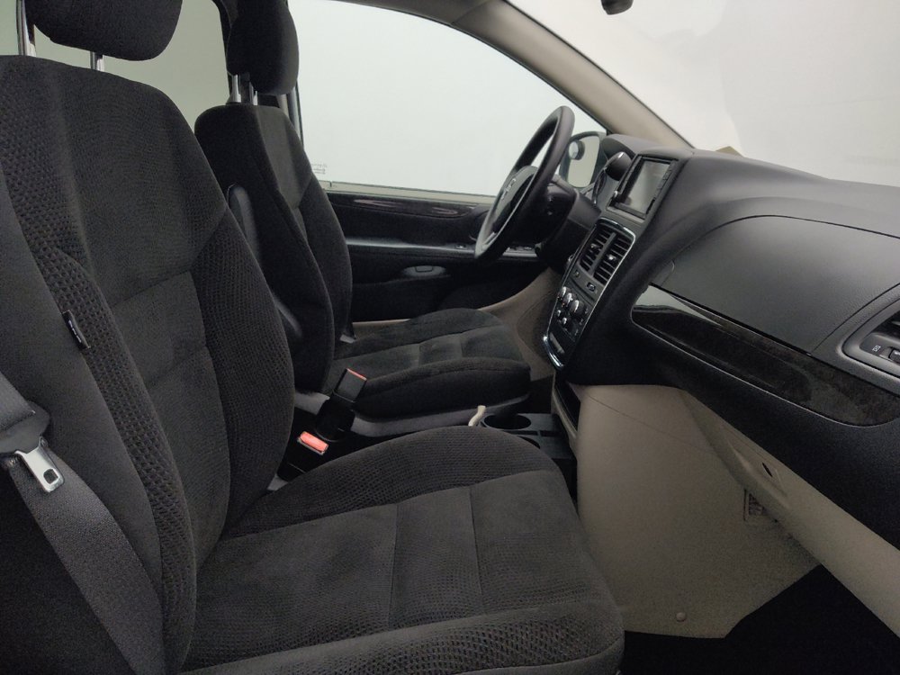 Used 2019 Dodge Grand Caravan SE w/ UConnect Hands-Free Group FWD image 21