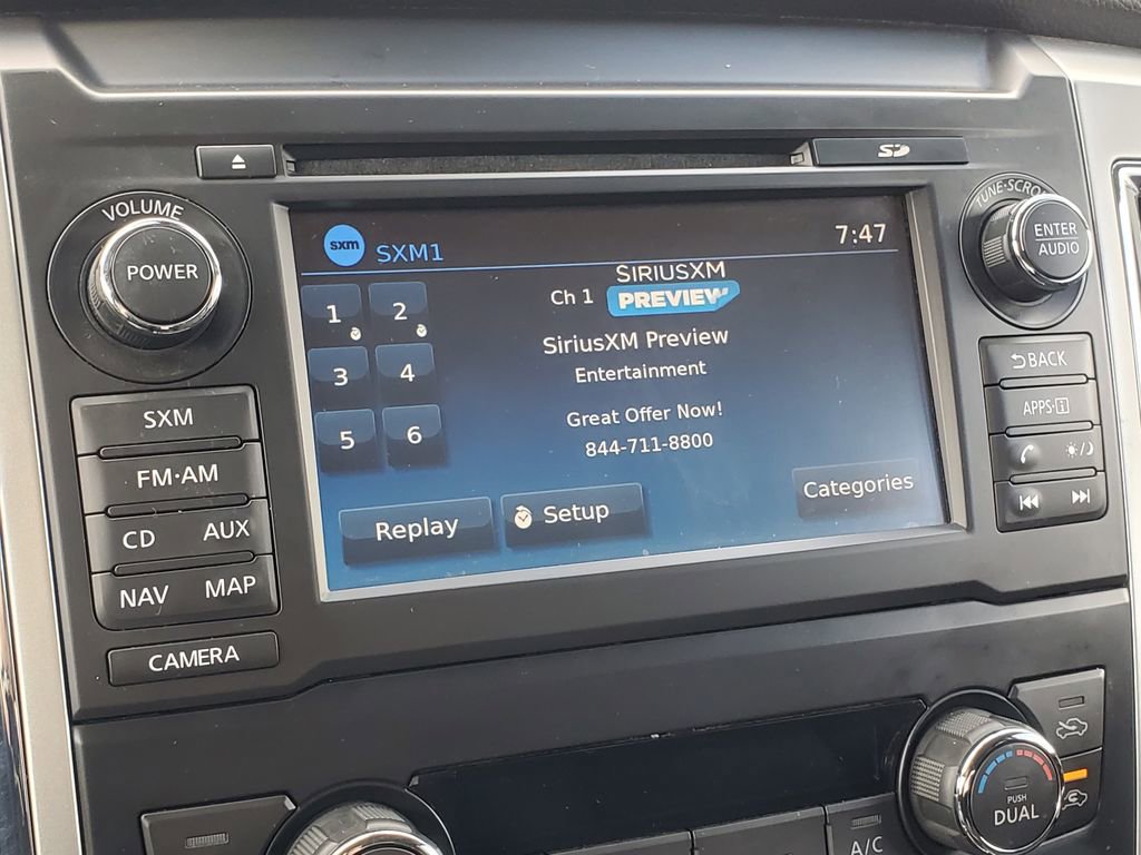 Used 2018 Nissan Titan SV w/ SV Convenience Package AWD/4WD image 21