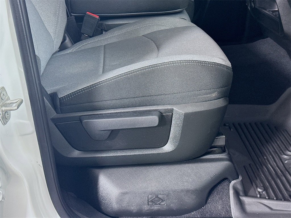 Used 2024 RAM 2500 Big Horn w/ Bed Utility Group image 23