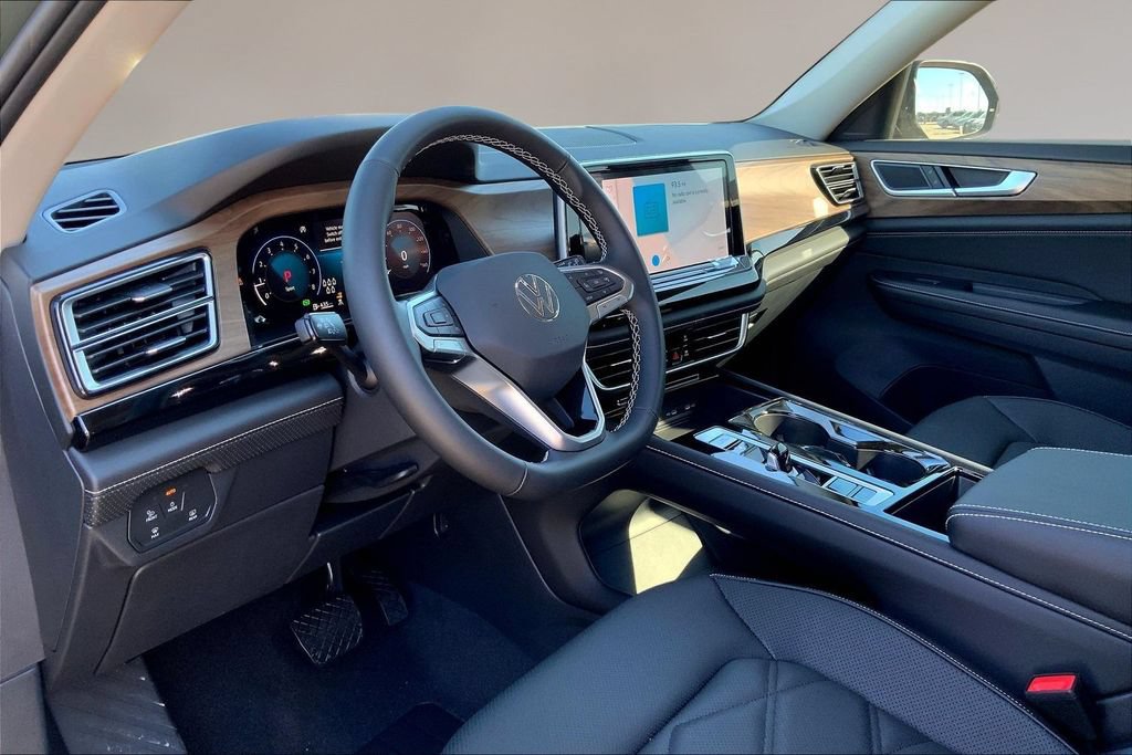 Used 2026 Volkswagen Atlas SE AWD/4WD image 7