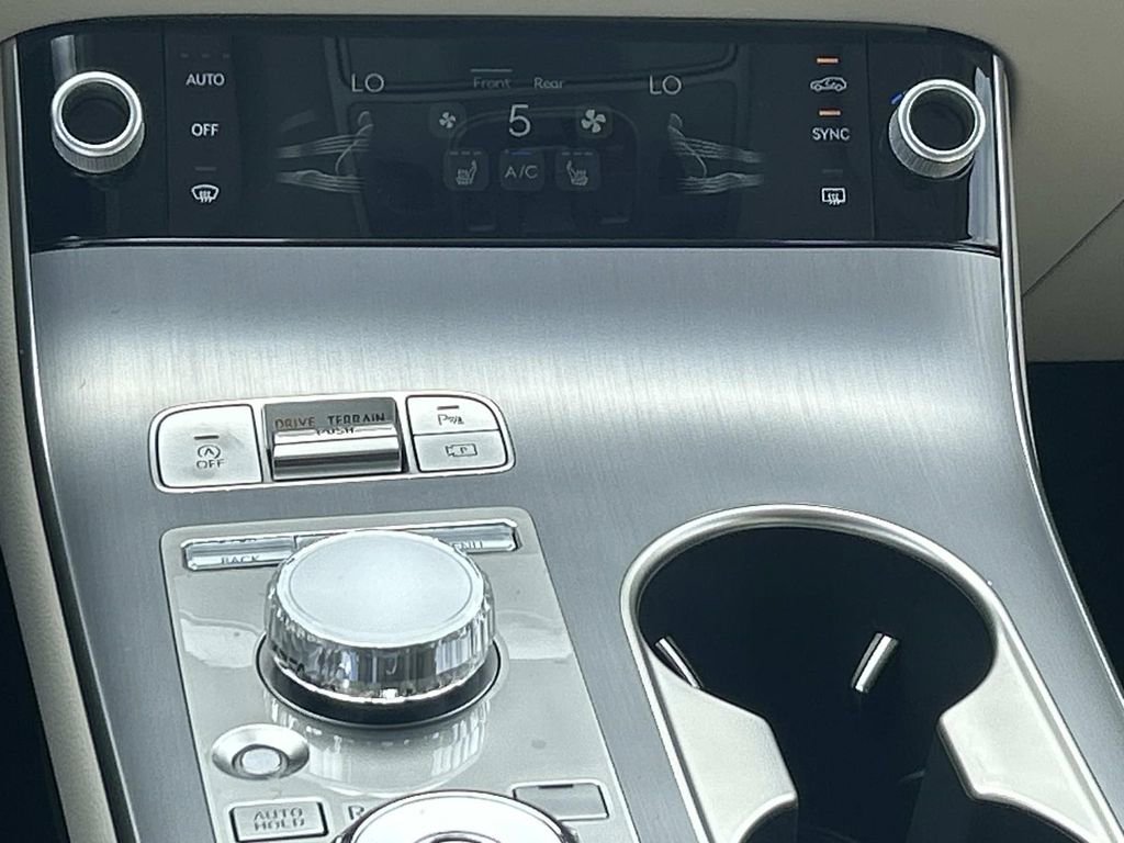 New 2026 Genesis GV70 2.5T Select image 27