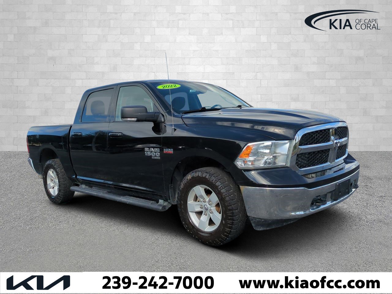 Used 2022 RAM 1500 Classic SLT w/ Electronics Convenience Group video 1