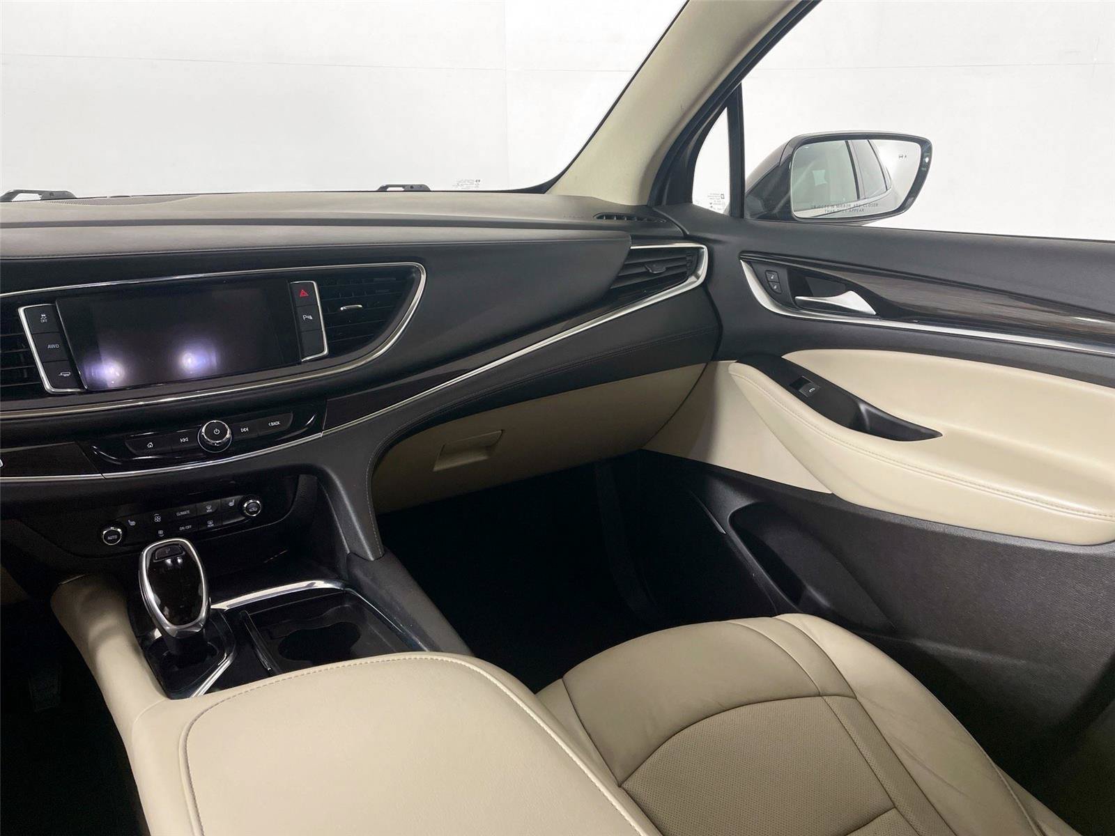 Used 2018 Buick Enclave Essence w/ Trailering Package AWD/4WD image 23
