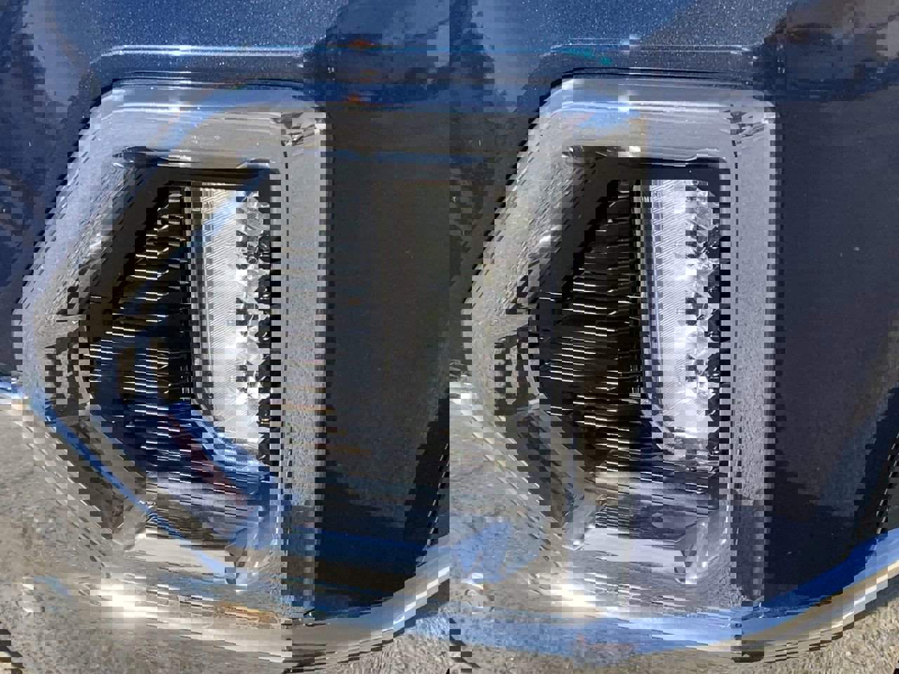 Used 2021 GMC Sierra 1500 SLT w/ SLT Premium Plus Package image 12