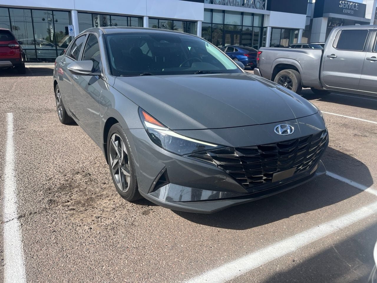 Used 2023 Hyundai Elantra Limited FWD video 1