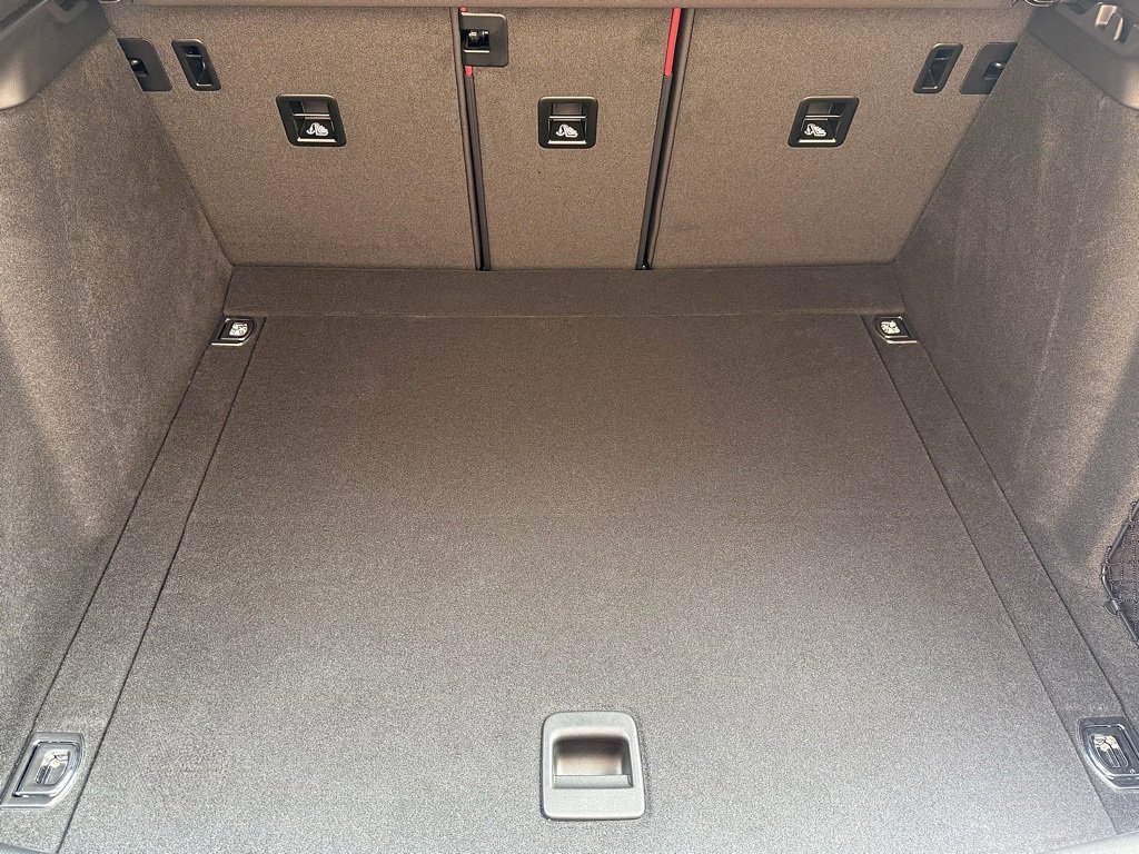 New 2026 Porsche Macan GTS image 26