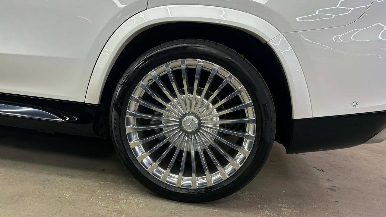 Used 2026 Mercedes-Benz Maybach GLS 600 4MATIC image 28
