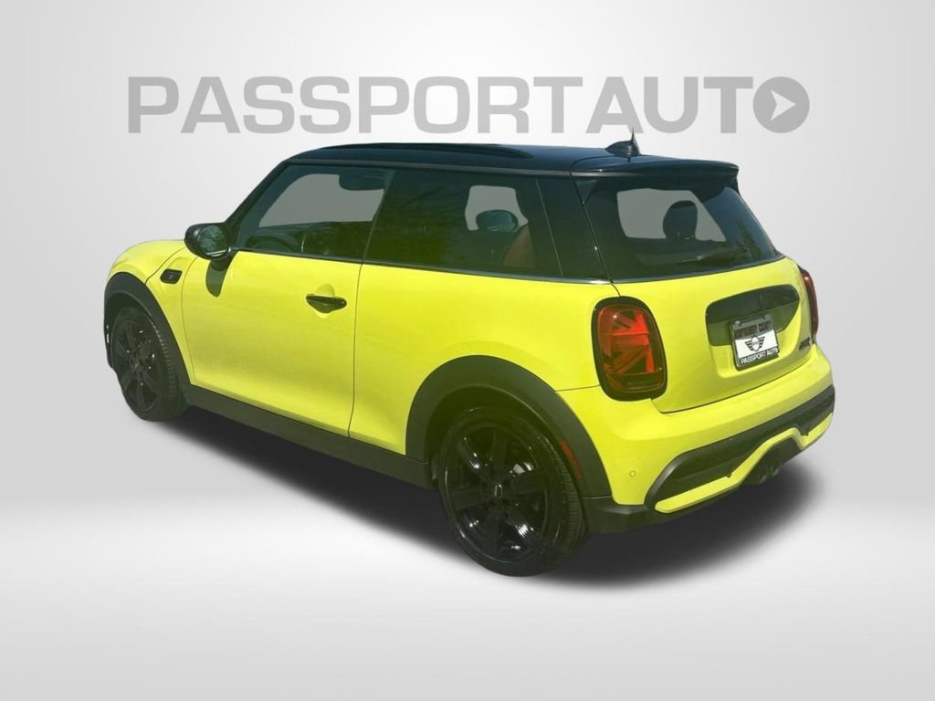 Used 2024 MINI Cooper S FWD image 8