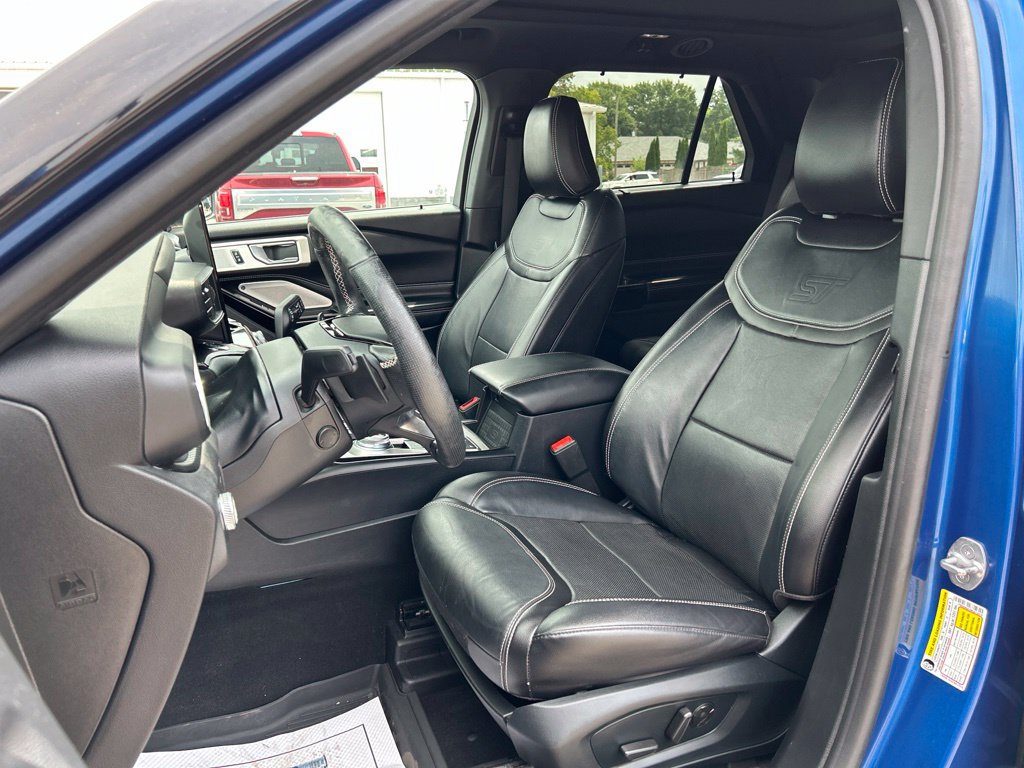Used 2021 Ford Explorer ST w/ Equipment Group 401A AWD/4WD image 17