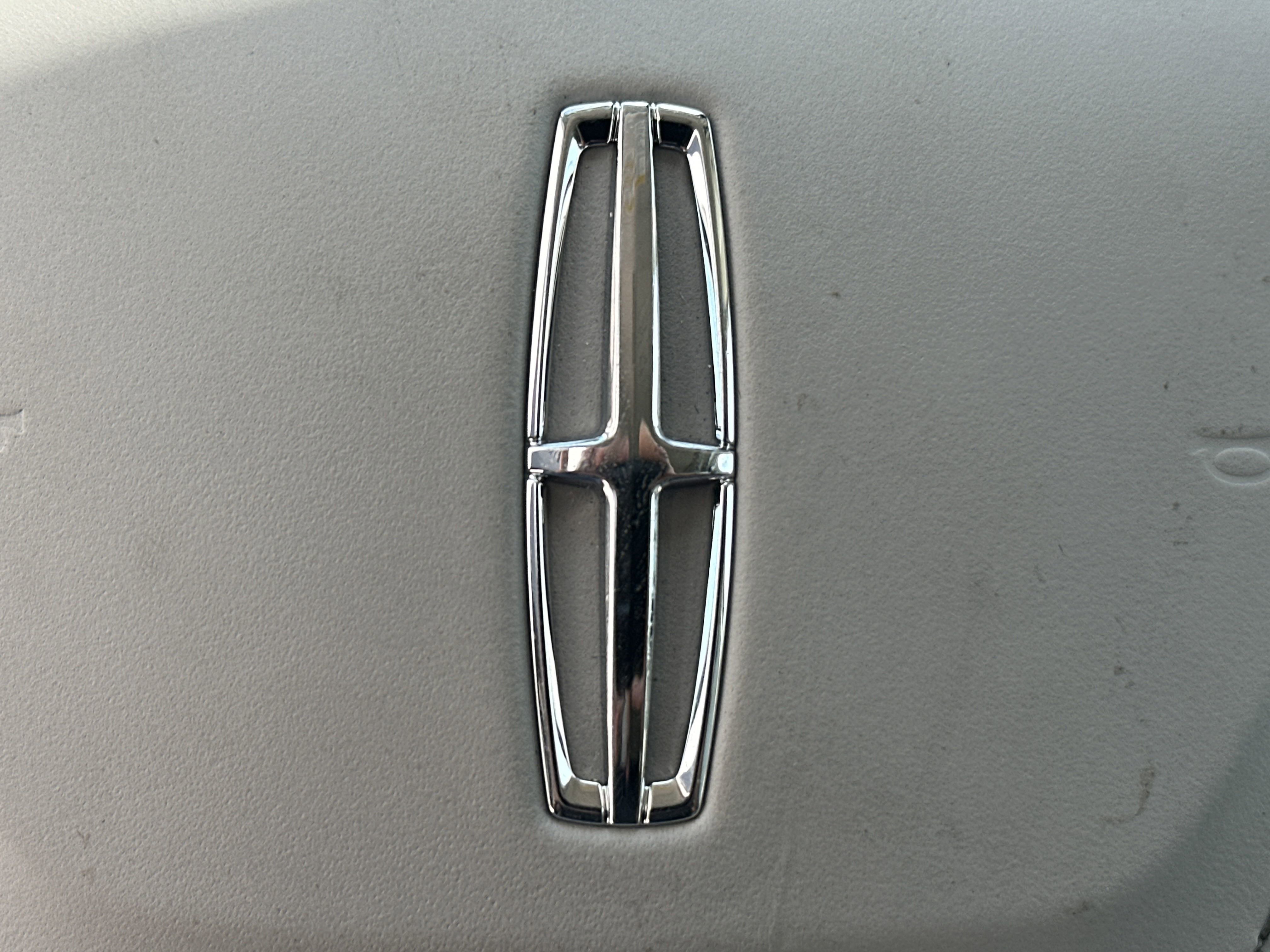 New 2025 Lincoln Aviator Reserve w/ Equipment Group 201A image 22