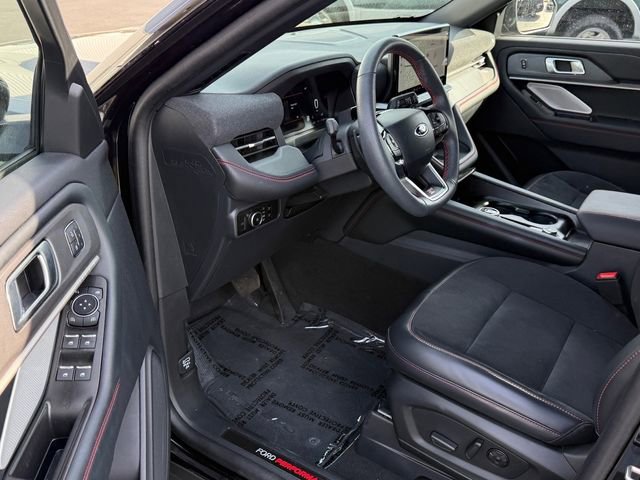 Used 2025 Ford Explorer ST w/ Sun And Sound Package AWD/4WD image 9