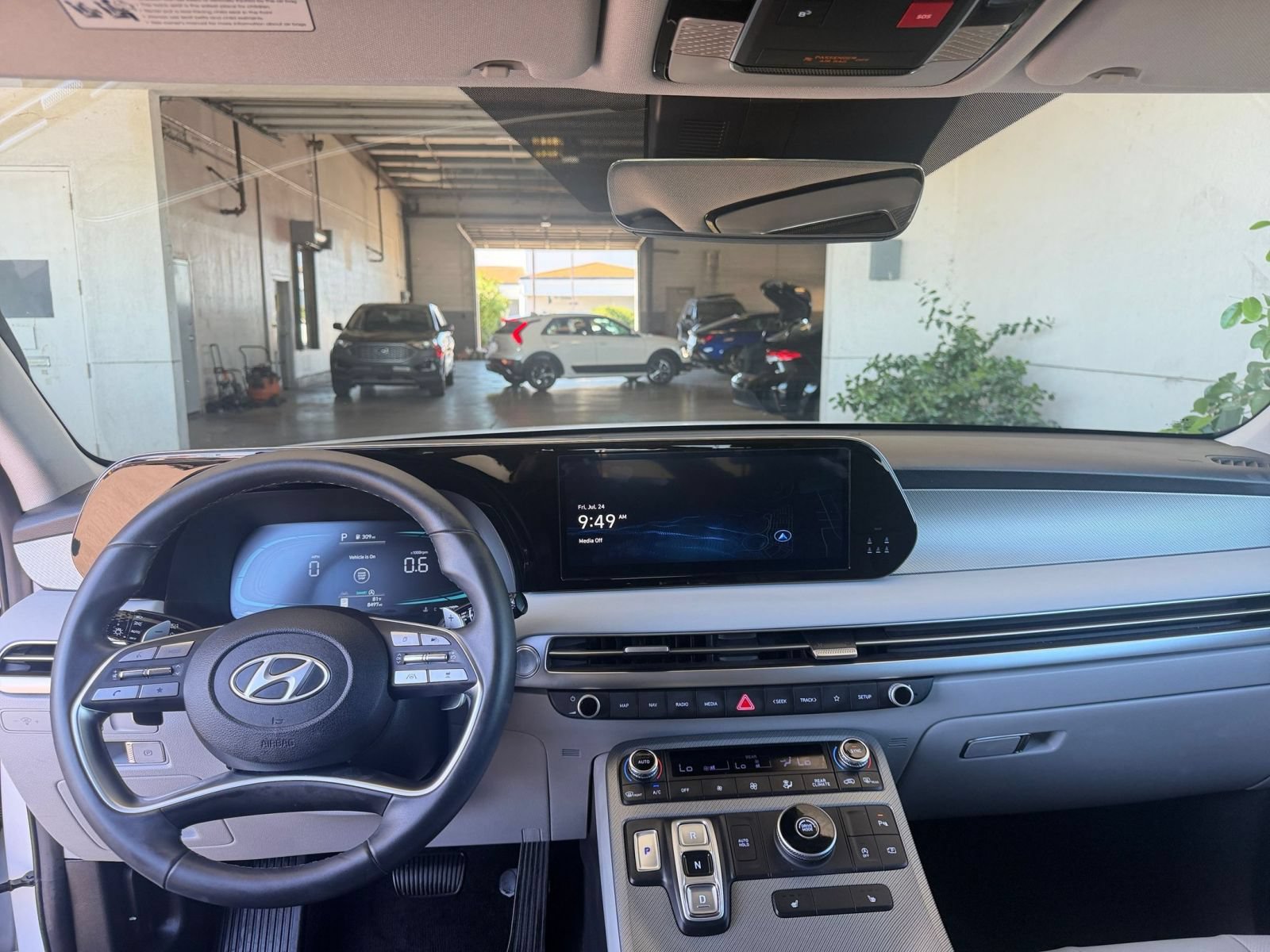 Used 2025 Hyundai Palisade SEL FWD image 37