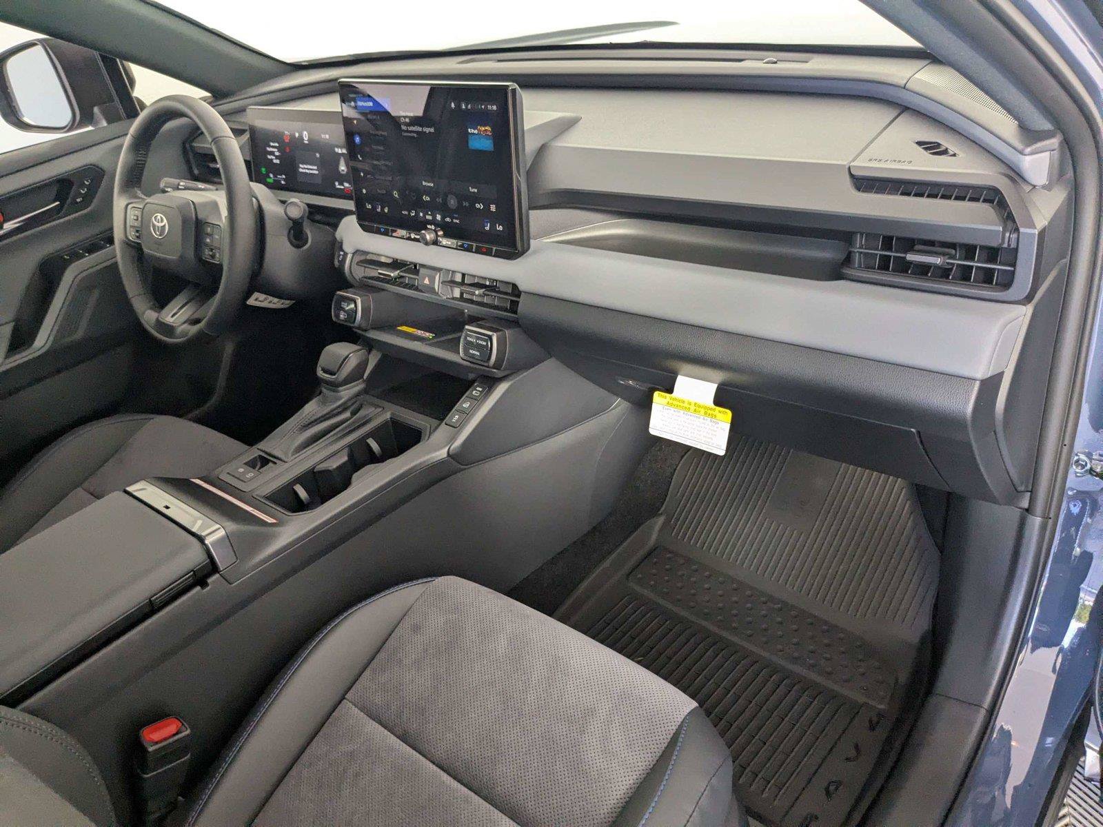 New 2026 Toyota RAV4 XSE AWD/4WD image 25