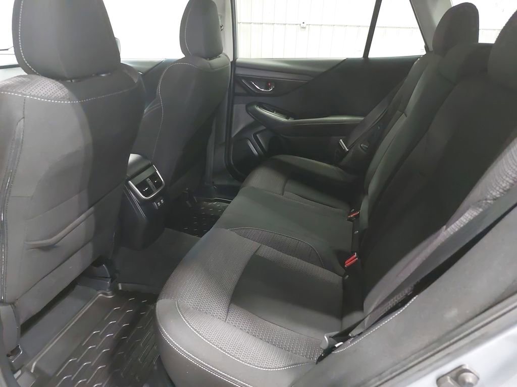 Used 2022 Subaru Outback Premium image 14