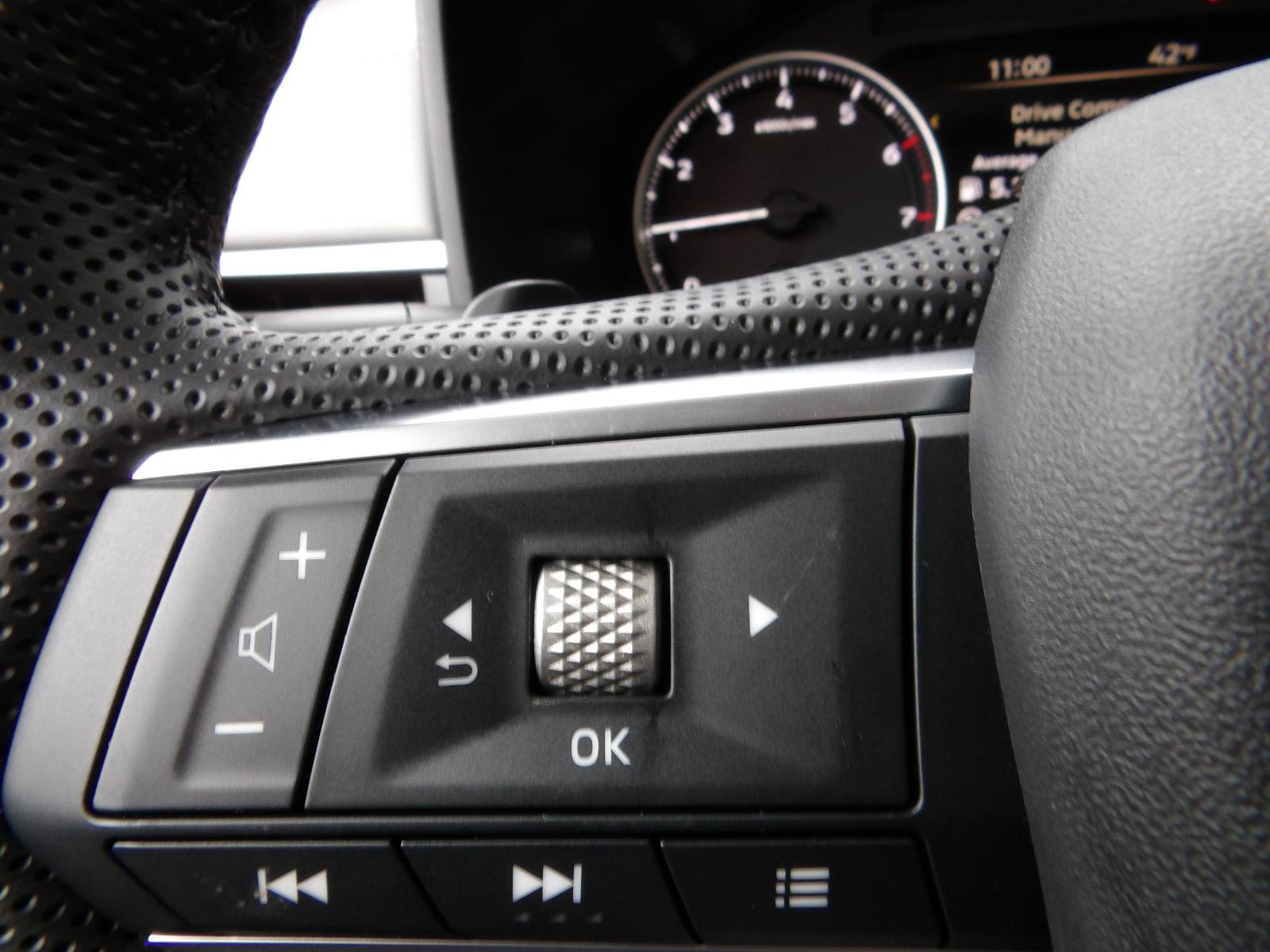 New 2026 Mitsubishi Outlander SE AWD/4WD image 31