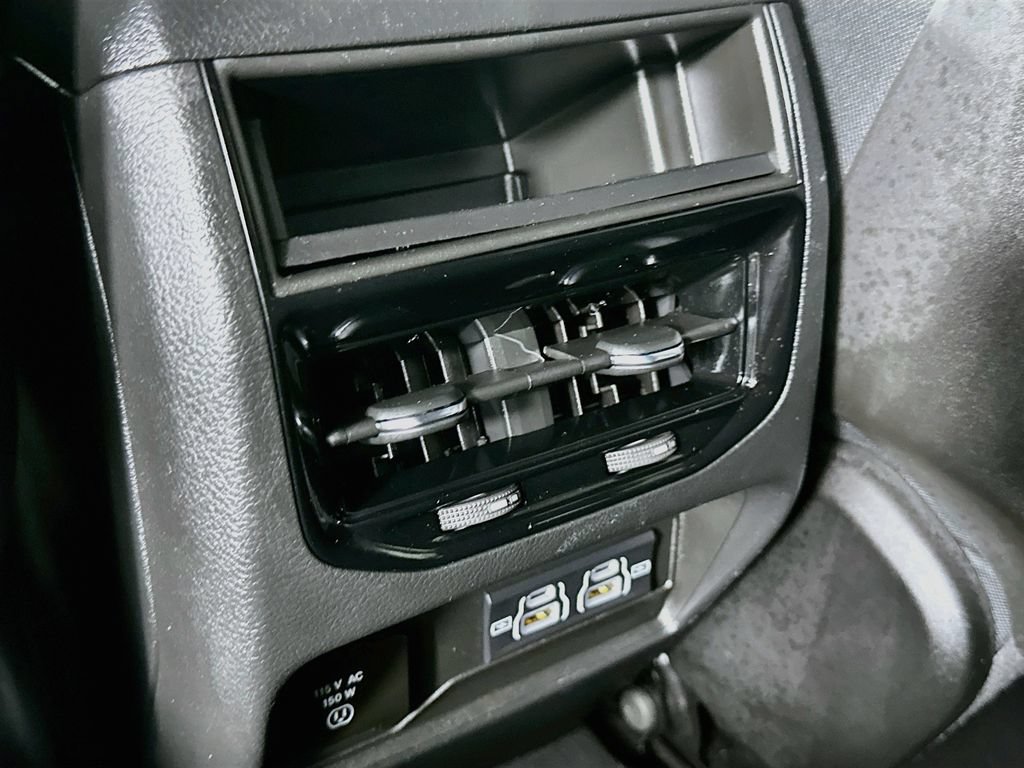 Certified 2023 Jeep Grand Cherokee Altitude AWD/4WD image 36