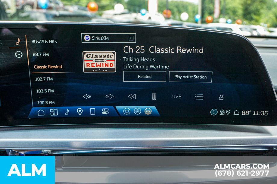 Used 2024 Cadillac Lyriq Luxury AWD/4WD image 39