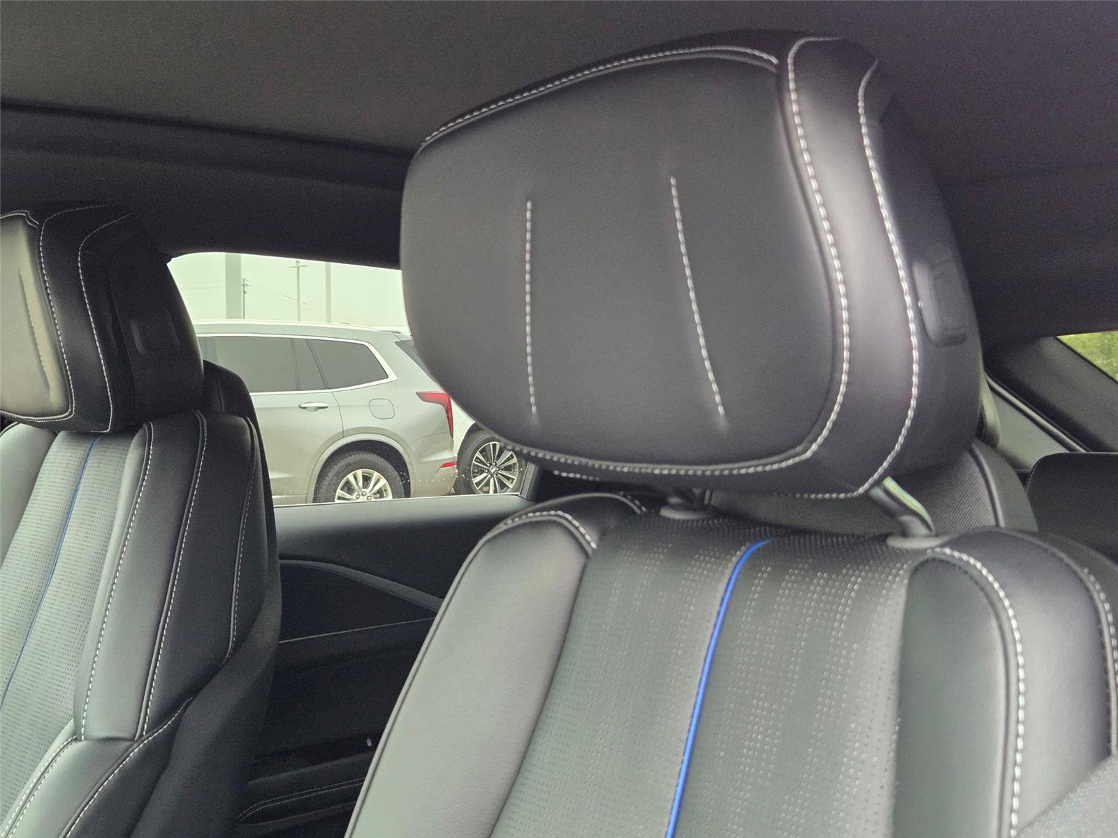 New 2026 Cadillac Lyriq Sport w/ LPO, Floor Liner Package AWD/4WD image 12