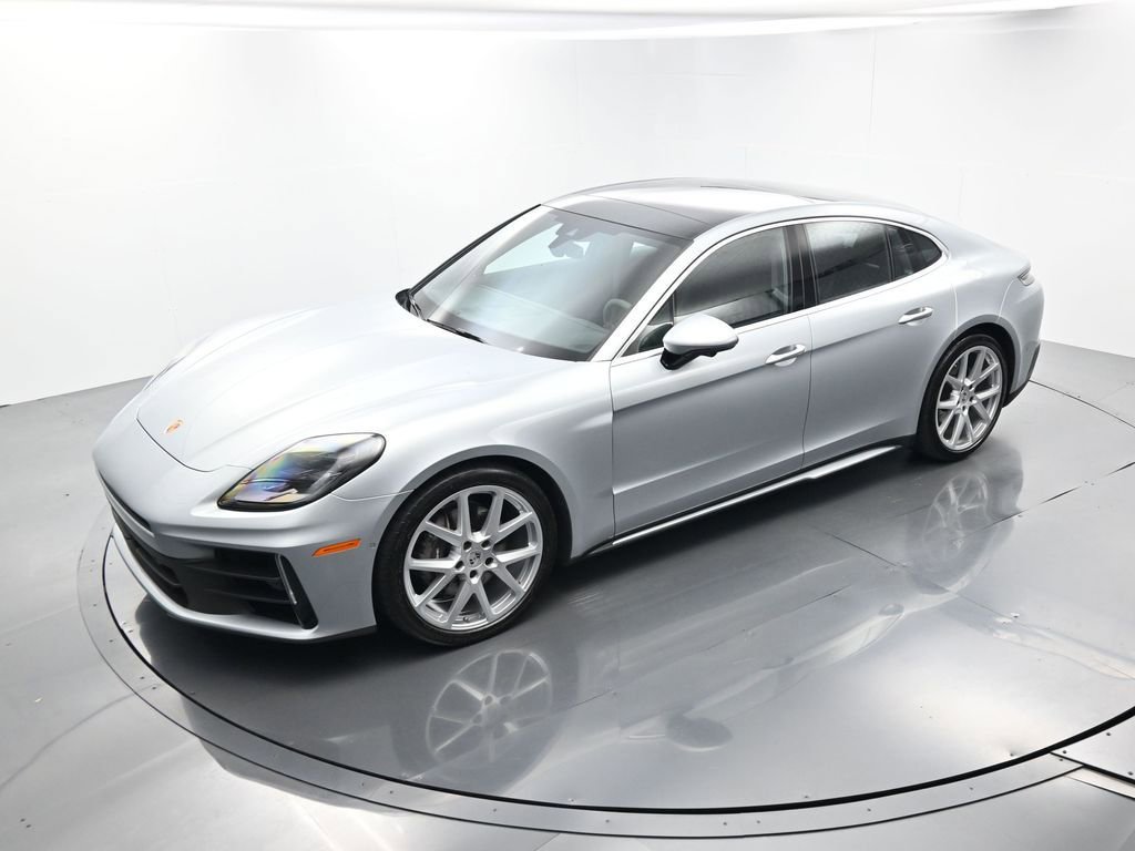 Certified 2024 Porsche Panamera image 31