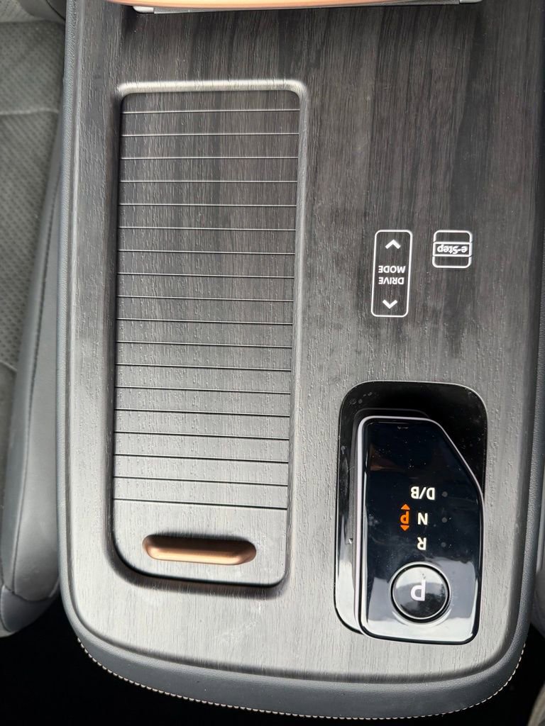 Used 2023 Nissan Ariya ENGAGE e-4ORCE image 25