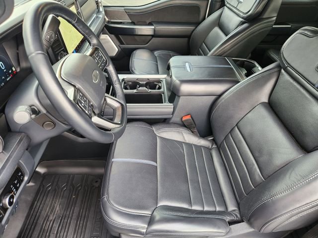 Used 2025 Ford F250 Platinum w/ FX4 Off-Road Package image 10
