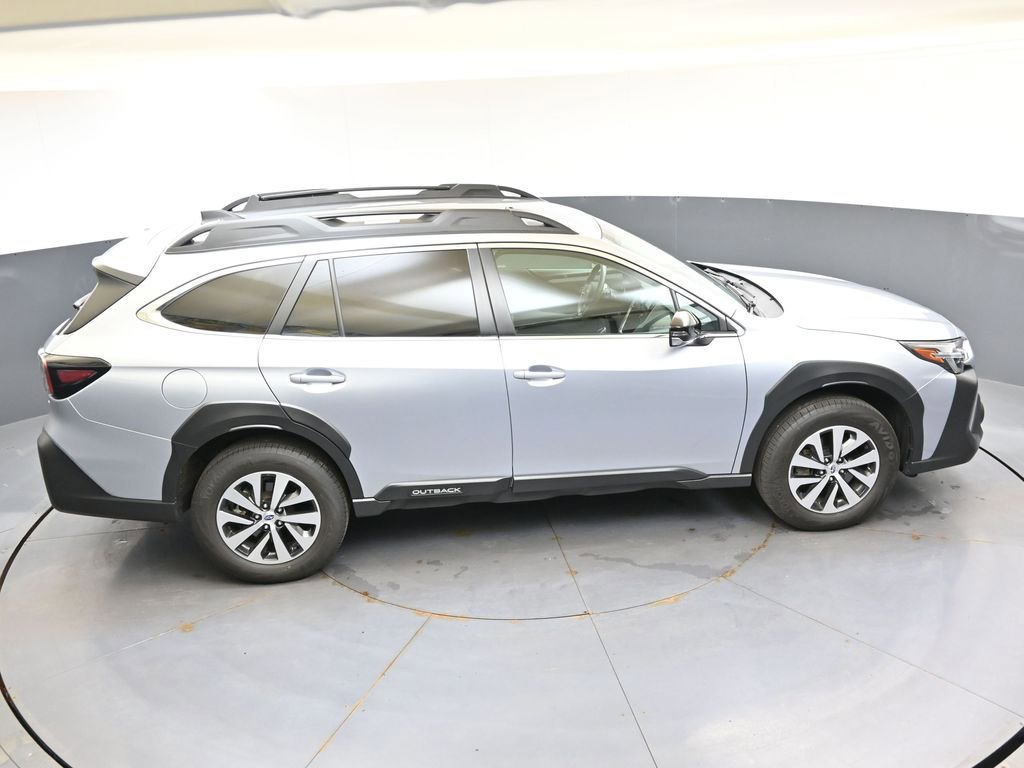 Certified 2024 Subaru Outback Premium AWD/4WD image 41