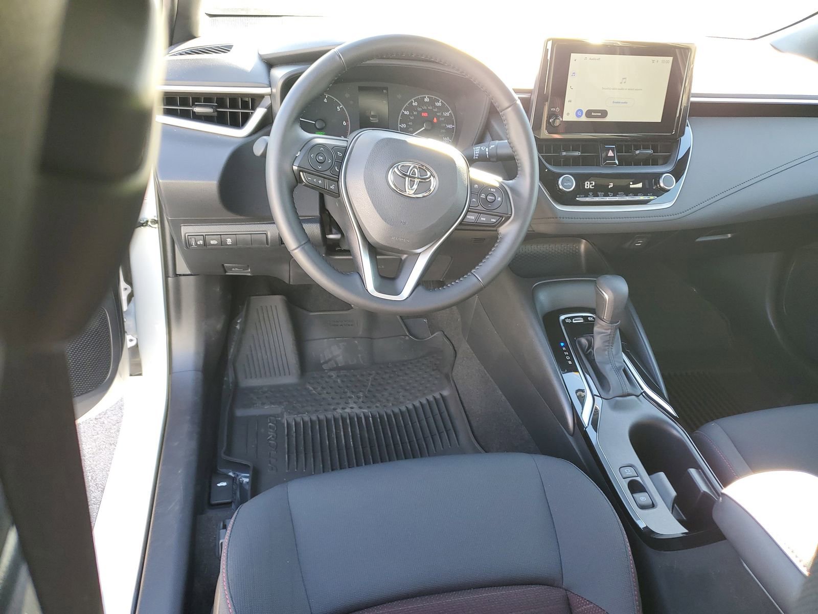 Certified 2025 Toyota Corolla SE image 11