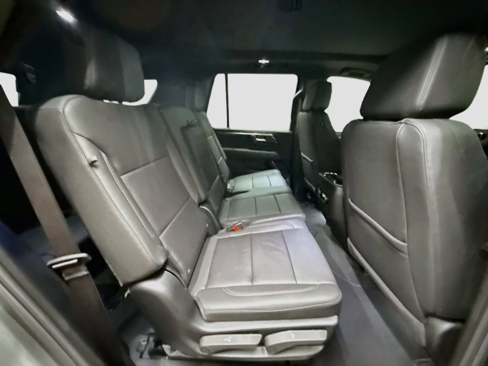 New 2026 Chevrolet Tahoe LT w/ Comfort Package AWD/4WD image 33