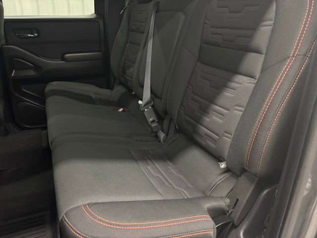 Used 2023 Nissan Frontier PRO-4X w/ Pro Convenience Package AWD/4WD image 10