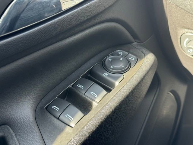 Certified 2023 Chevrolet Equinox LT image 32