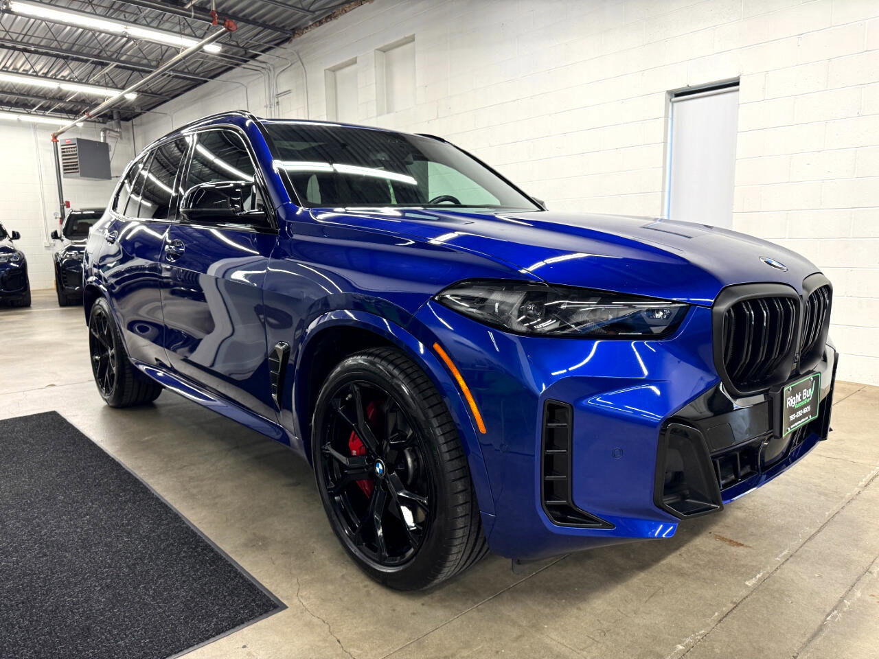 Used 2024 BMW X5 M60i image 3