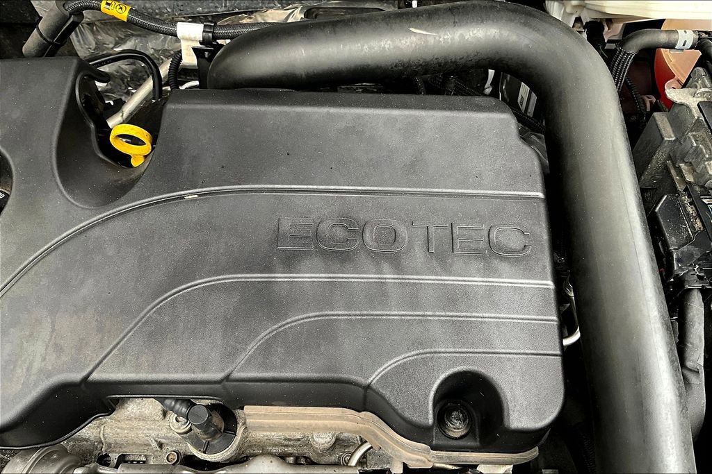 Used 2023 GMC Terrain SLE w/ Driver Convenience Package image 29