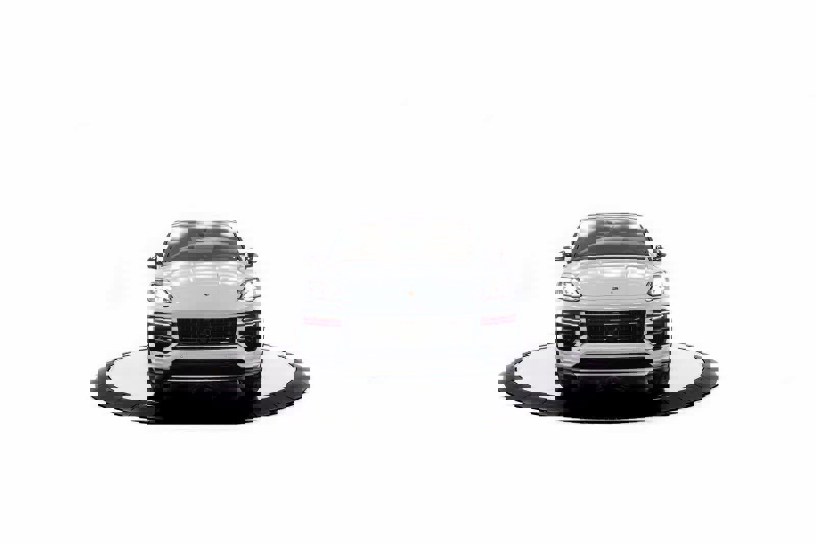 New 2026 Porsche Cayenne Turbo GT image 10