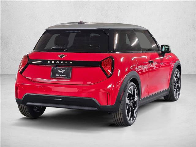 Used 2026 MINI Cooper 2-Door Hardtop FWD image 5