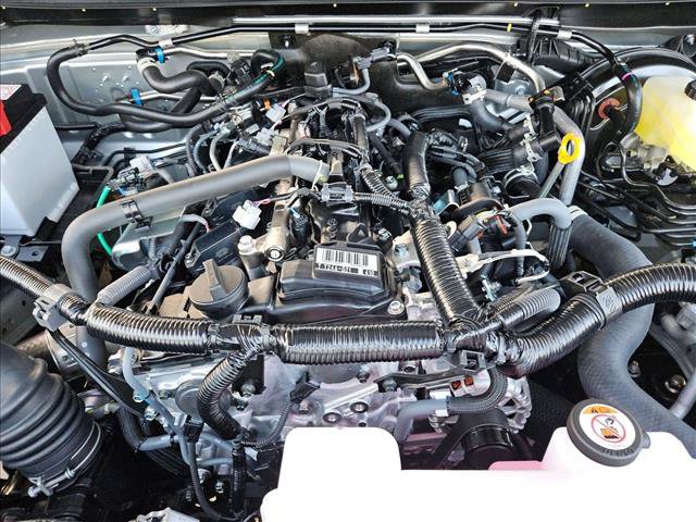 New 2026 Toyota 4Runner SR5 AWD/4WD image 16