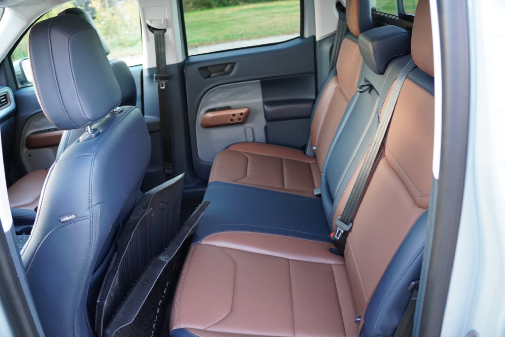 Certified 2022 Ford Maverick Lariat w/ Lariat Luxury Package FWD image 17