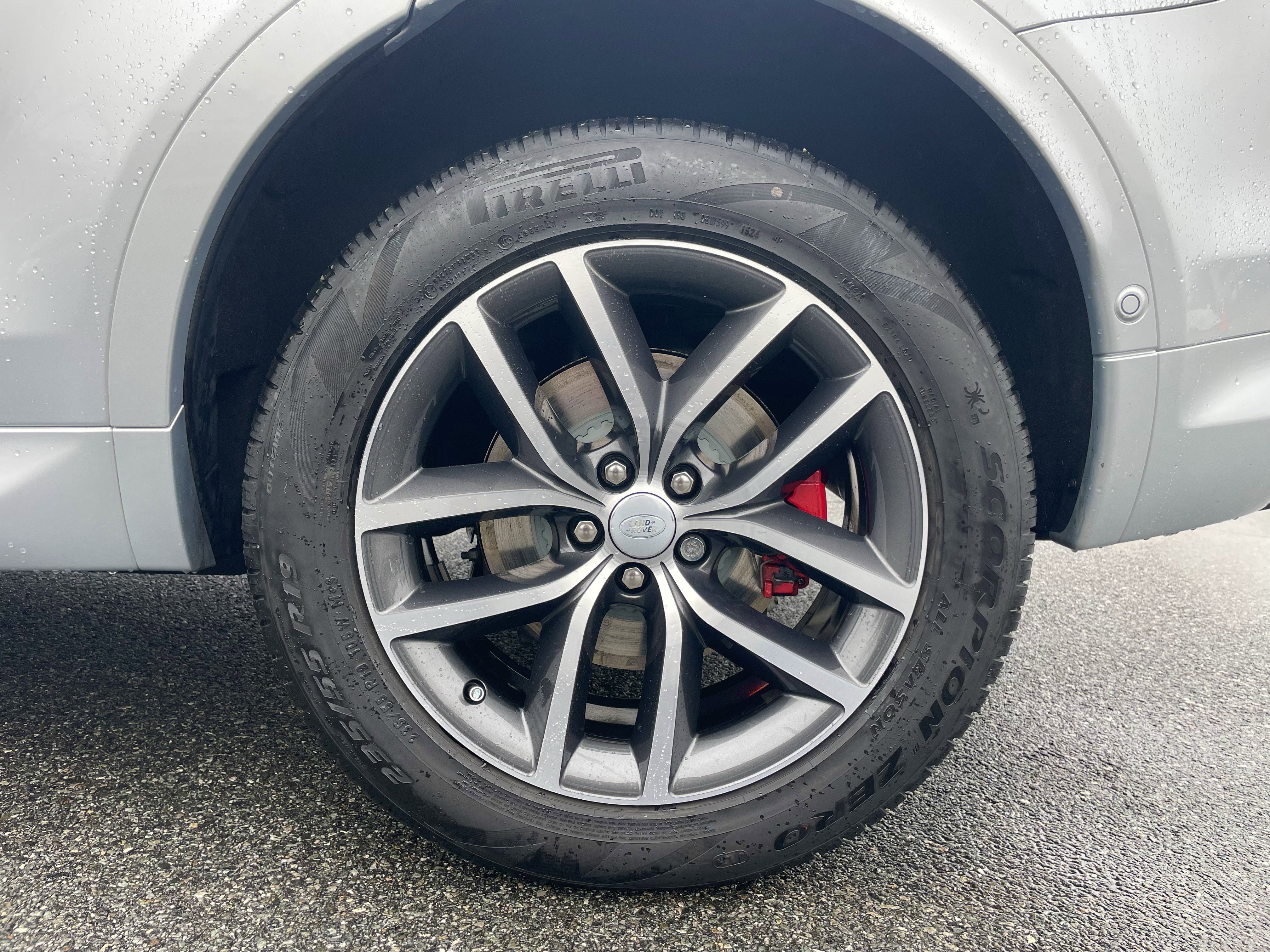 Certified 2024 Land Rover Discovery Sport S image 10