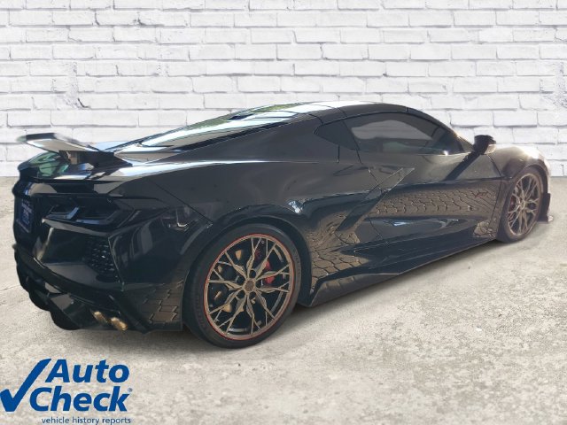 Used 2023 Chevrolet Corvette Stingray Premium Cpe RWD image 4