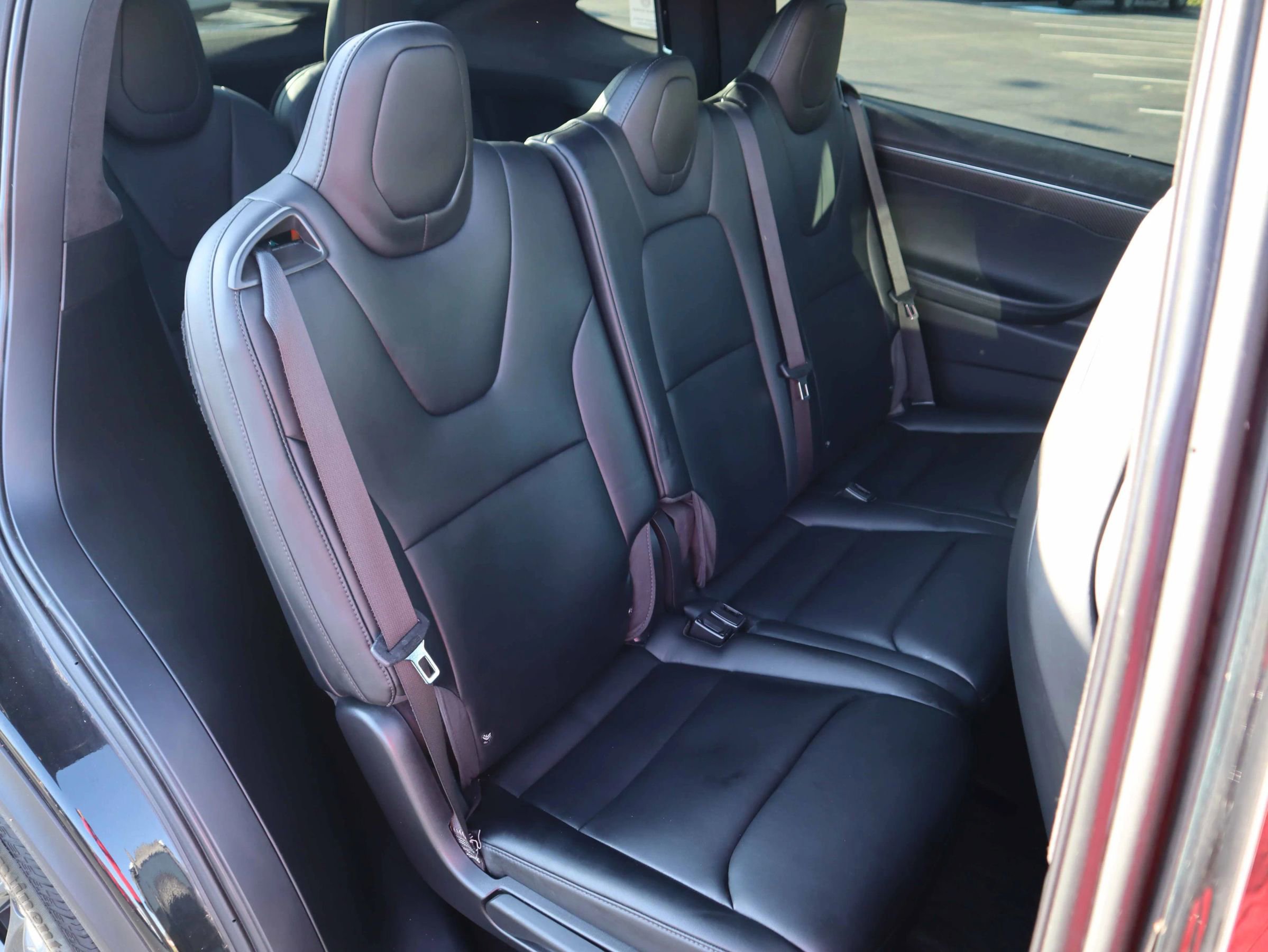 Used 2018 Tesla Model X 100D image 6