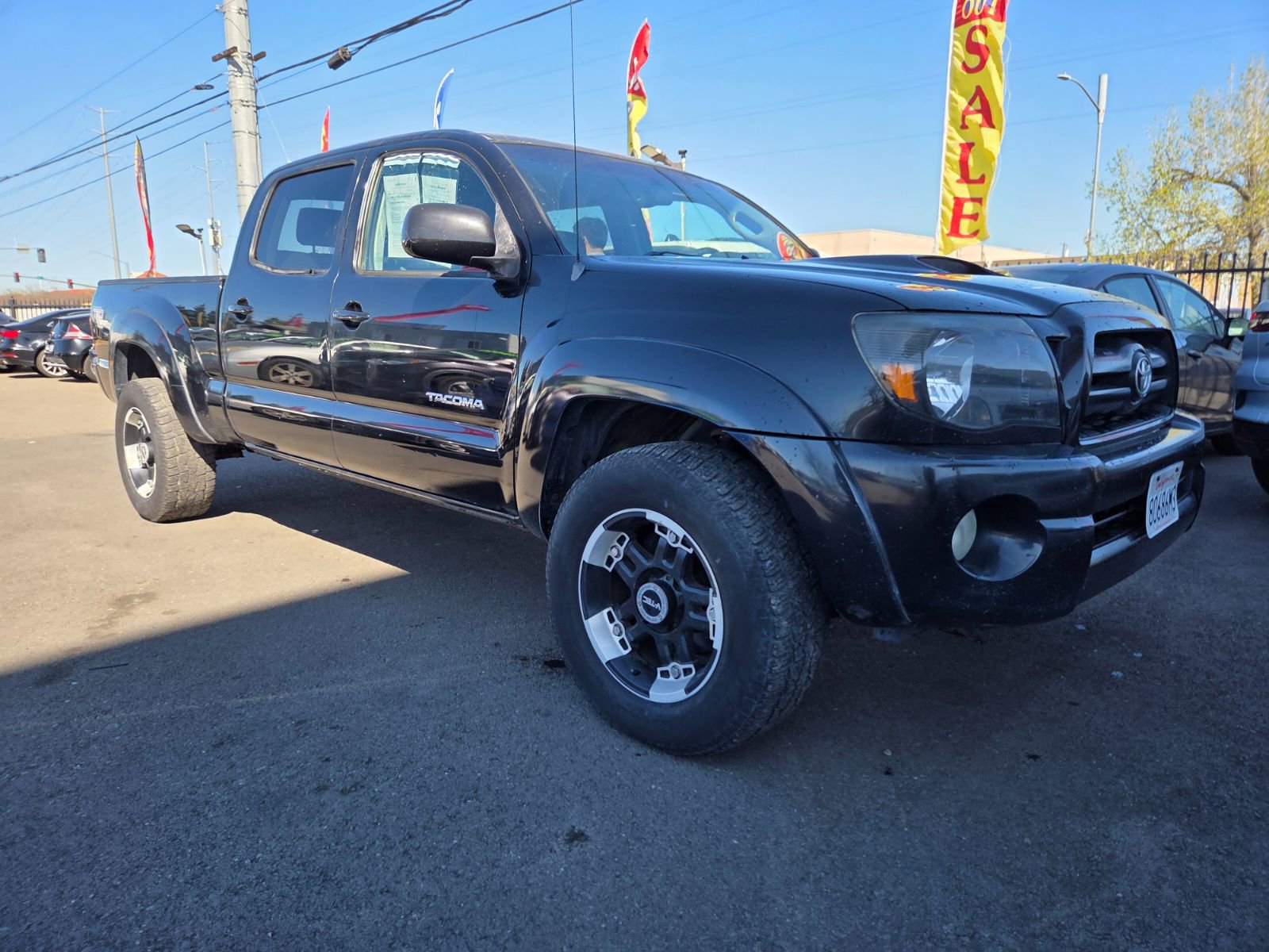 Used 2005 Toyota Tacoma PreRunner image 5