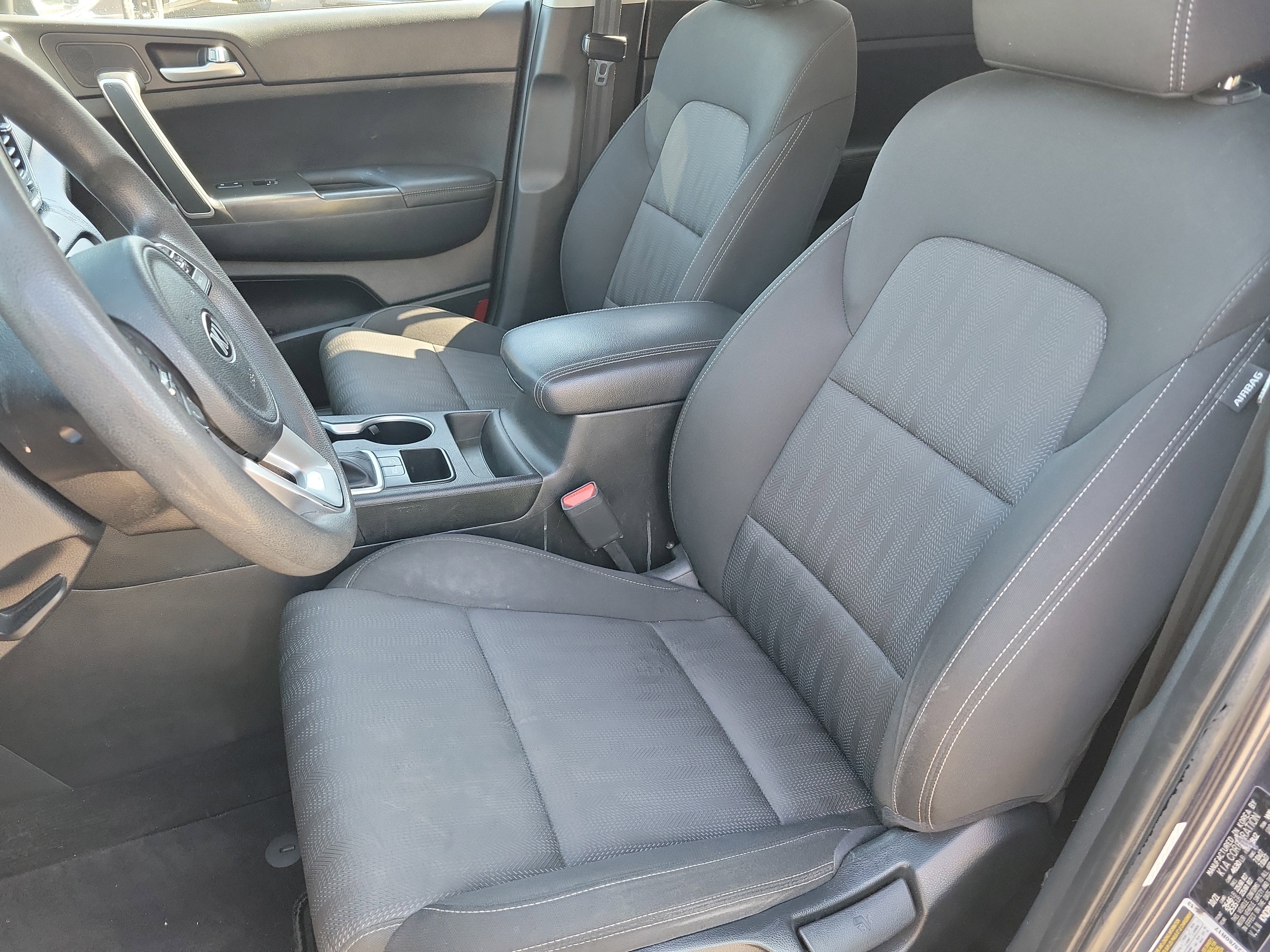 Used 2022 Kia Sportage LX FWD image 4
