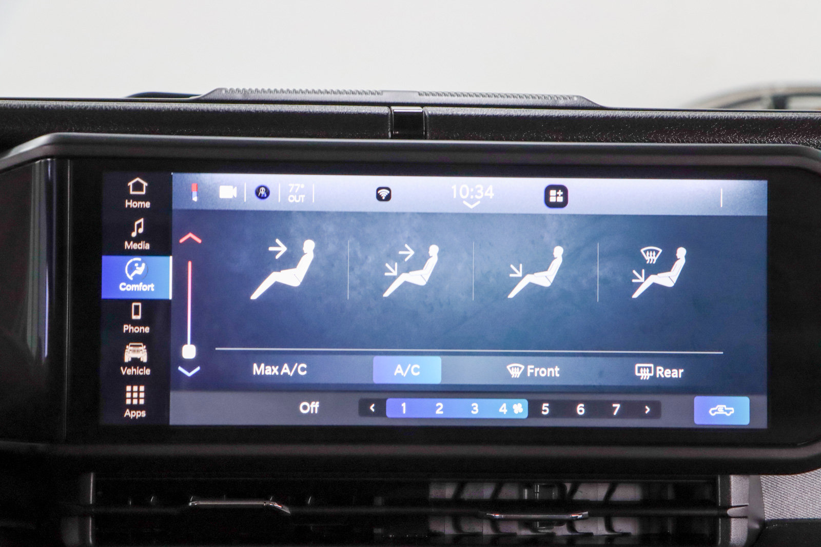 Used 2025 Jeep Gladiator Sport image 19