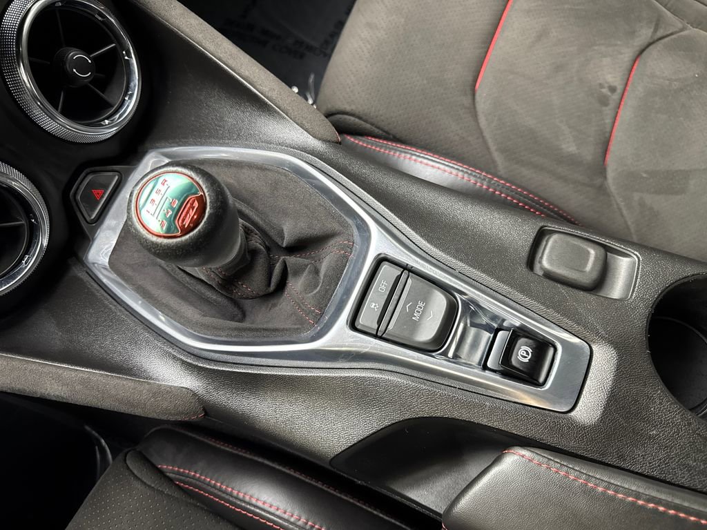Used 2018 Chevrolet Camaro ZL1 RWD image 55