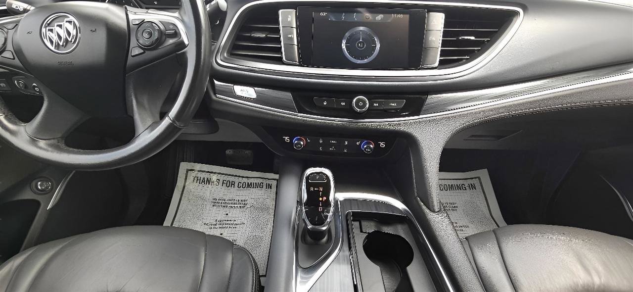 Used 2018 Buick Enclave Essence AWD/4WD image 18