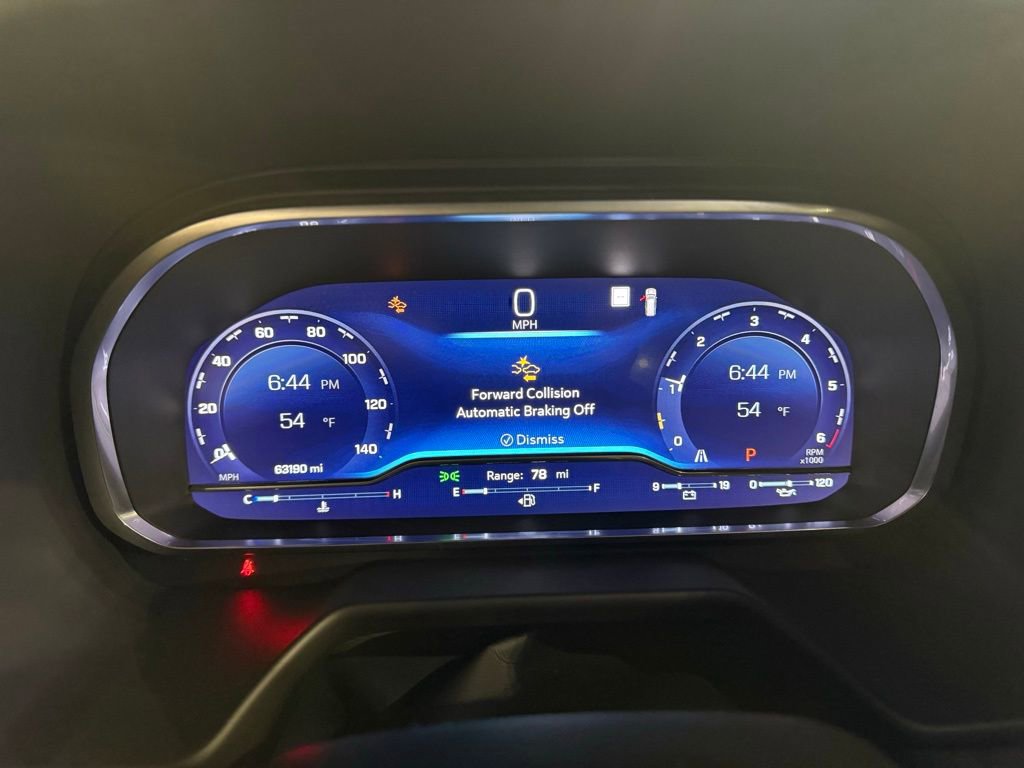 Used 2023 Chevrolet Suburban Premier image 20