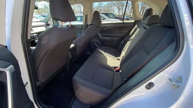 Used 2024 Toyota RAV4 LE AWD/4WD image 29