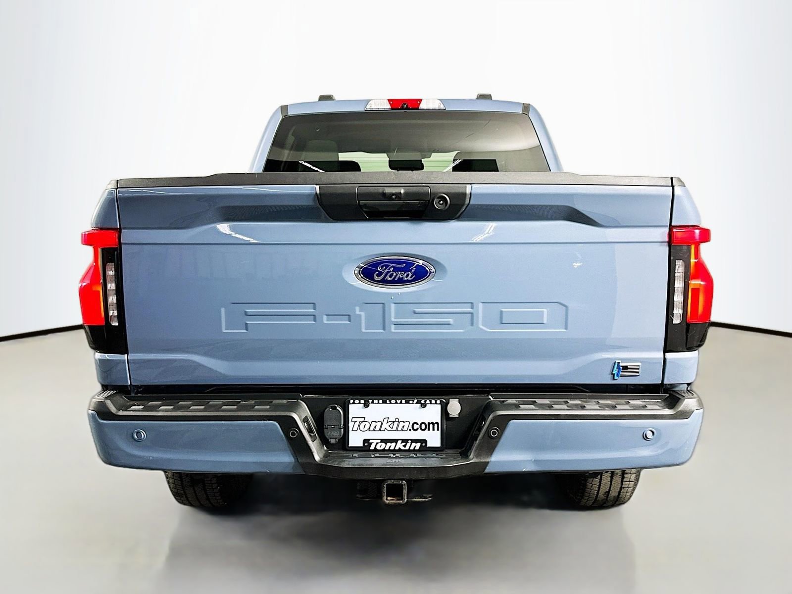 Used 2023 Ford F150 Lightning XLT AWD/4WD image 6
