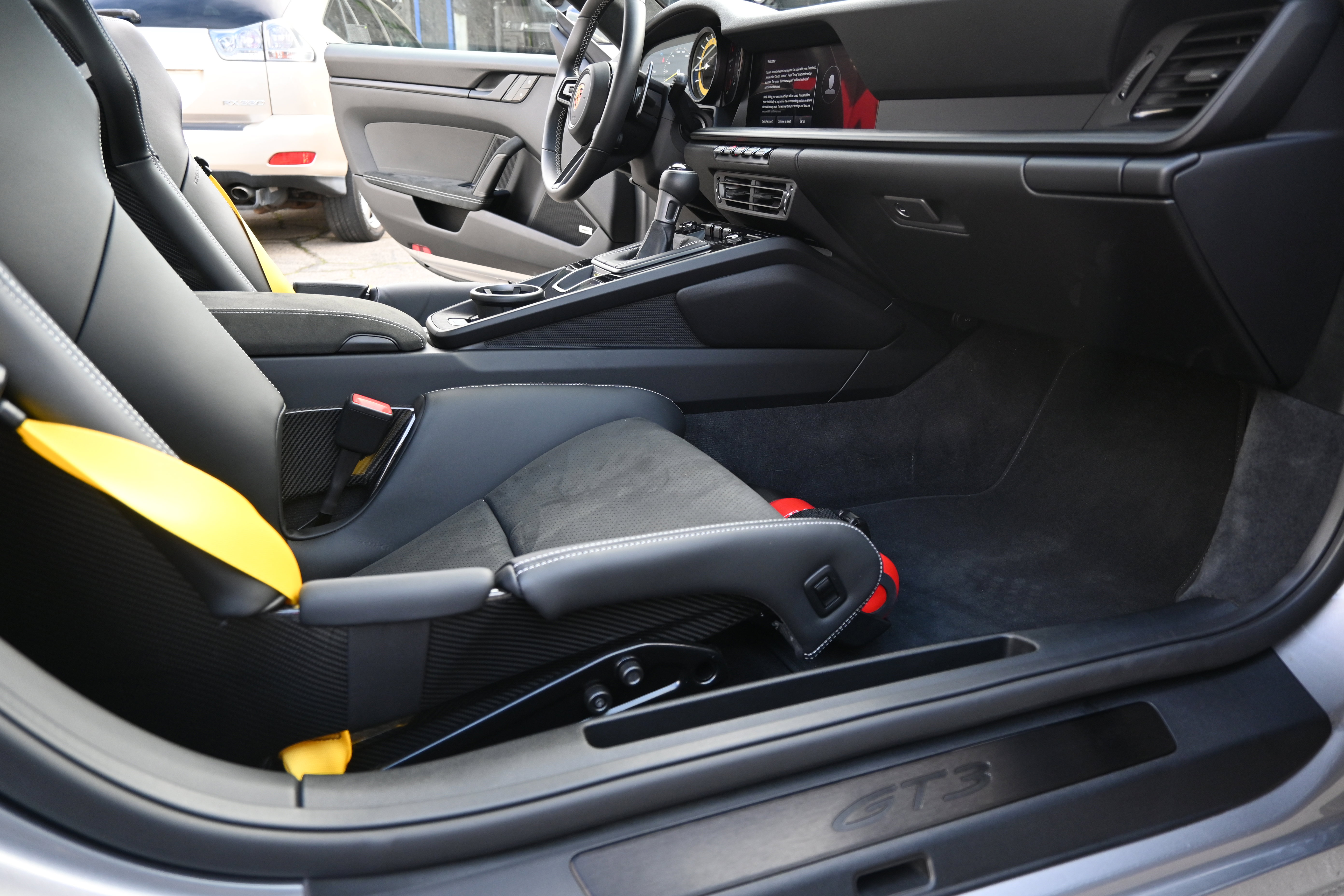 Used 2022 Porsche 911 GT3 RWD image 49