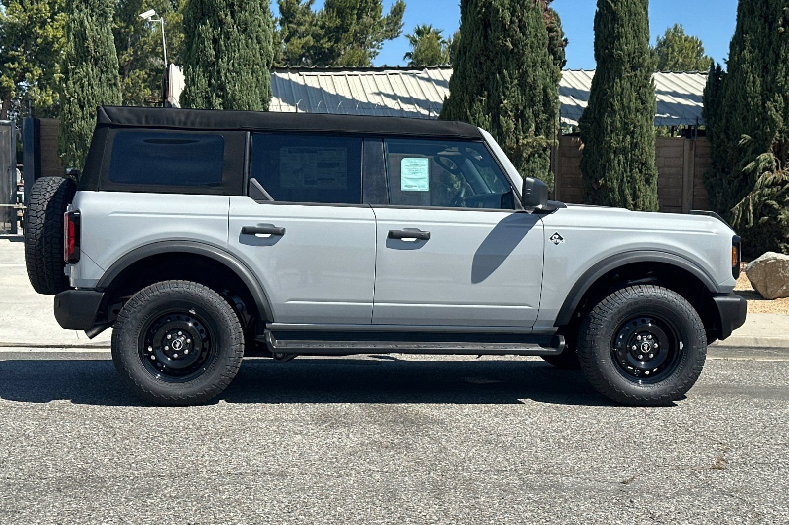 New 2026 Ford Bronco Outer Banks AWD/4WD image 3